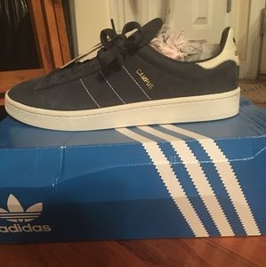 BRAND NEW MENS ADIDAS SIZE: 10.5
